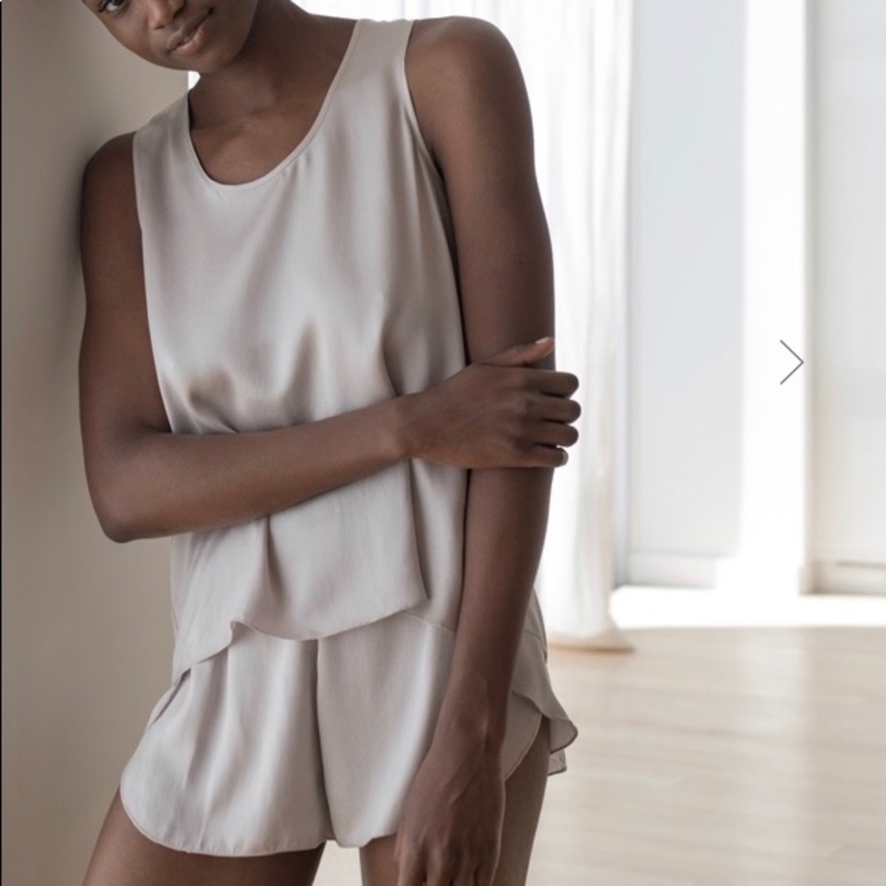 Lunya Washable Silk Set size M, color cloud